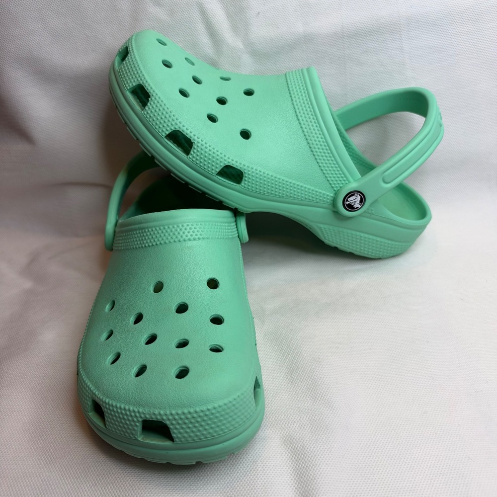 CROCS Classic Clog Slip On Comfort Sandals Mint Green US Size Men's 8 Women's 10